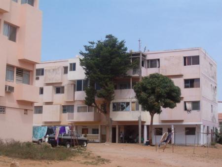 appartement F4  sacre coeur1 bonne prestation